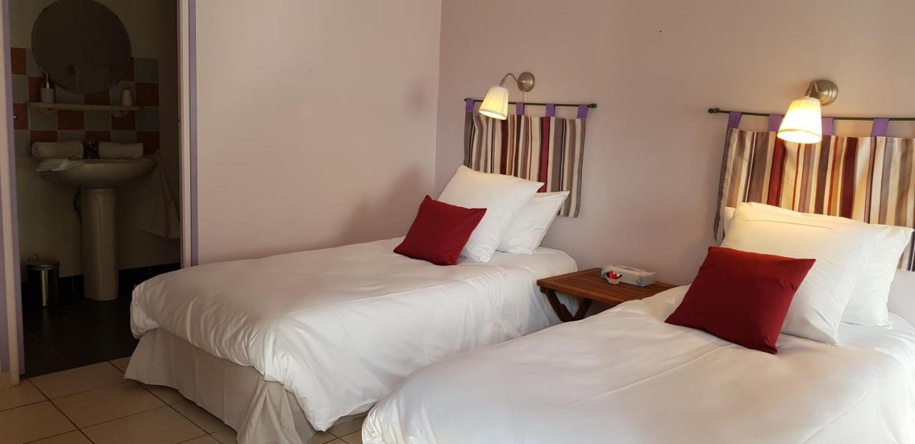 Dennevy Bleu Bonheur Bed & Breakfast エクステリア 写真
